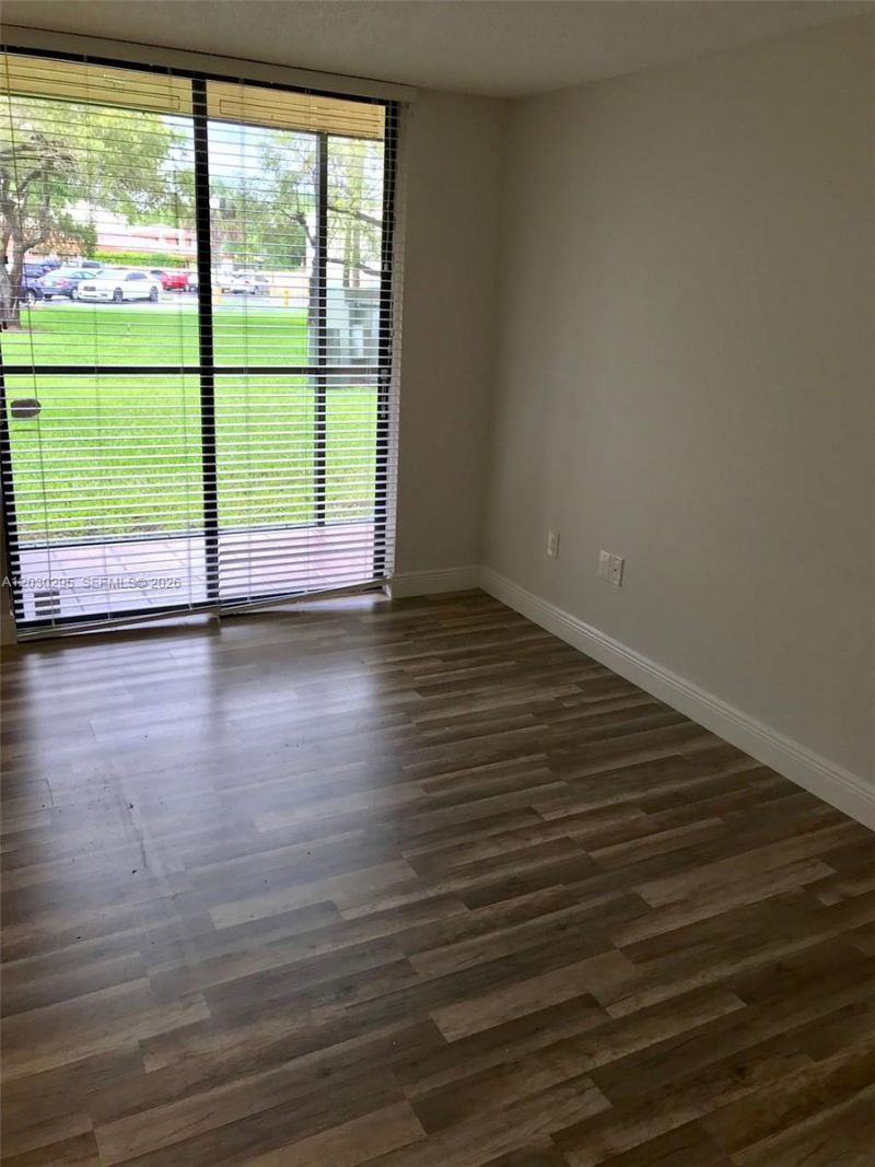 8015 SW 107th Ave , Unit 120, Miami, FL 33173 Photo