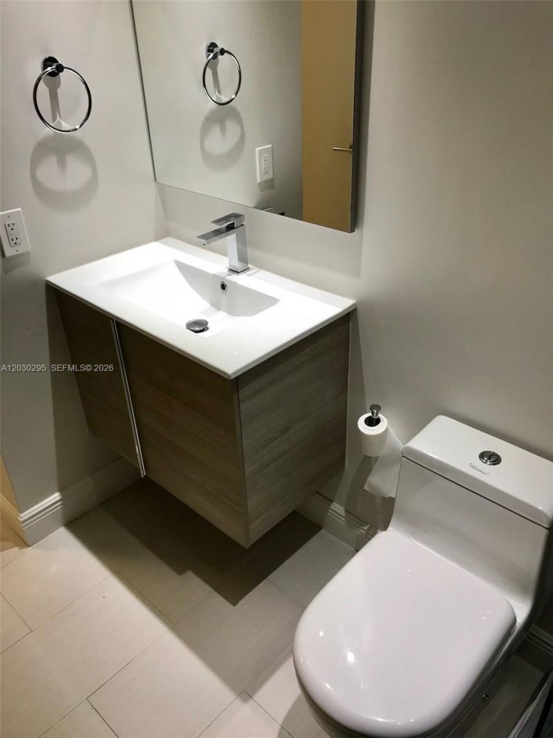 8015 SW 107th Ave , Unit 120, Miami, FL 33173 Photo