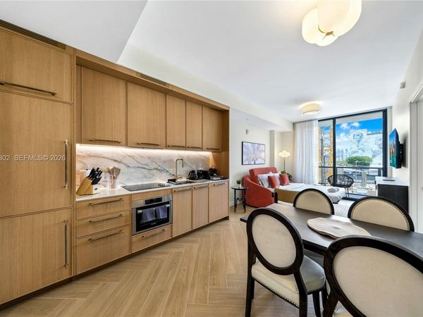 2700 NW 2nd Ave, Unit 218, Miami, FL 33127