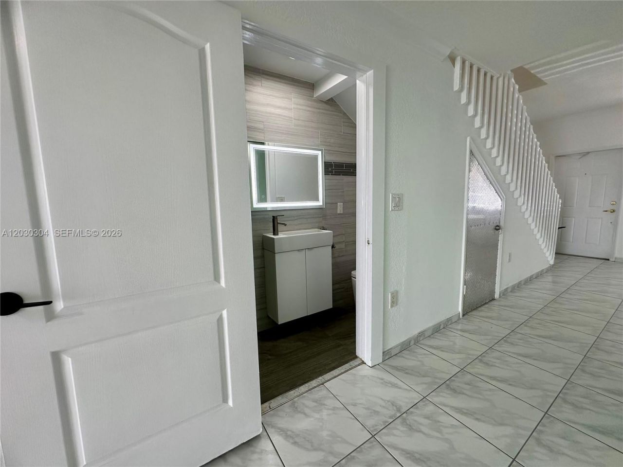 9837 W Okeechobee Rd, Unit 805, Hialeah Gardens, FL 33016 Photo