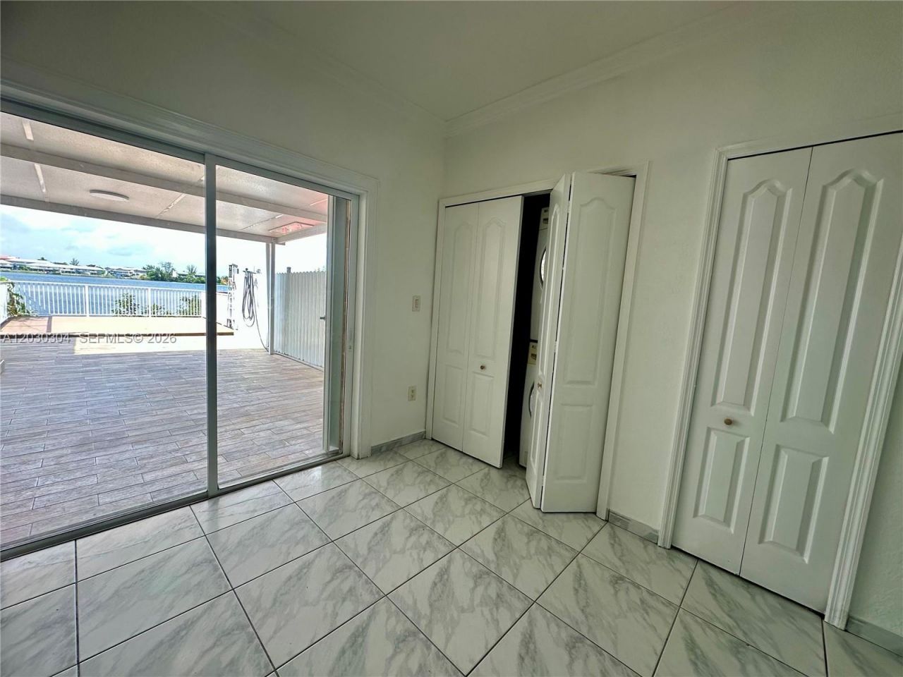 9837 W Okeechobee Rd, Unit 805, Hialeah Gardens, FL 33016 Photo