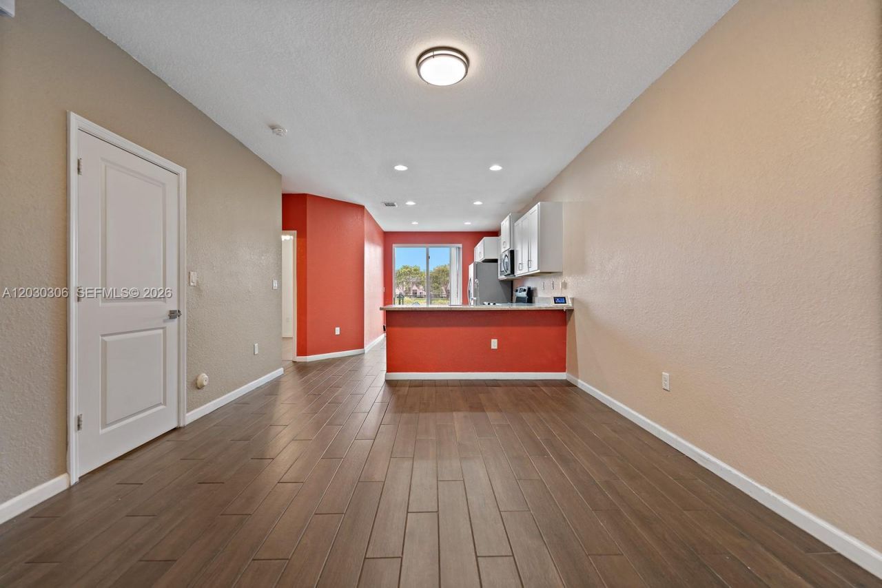 2390 SE 15th St , Homestead, FL 33035 Photo