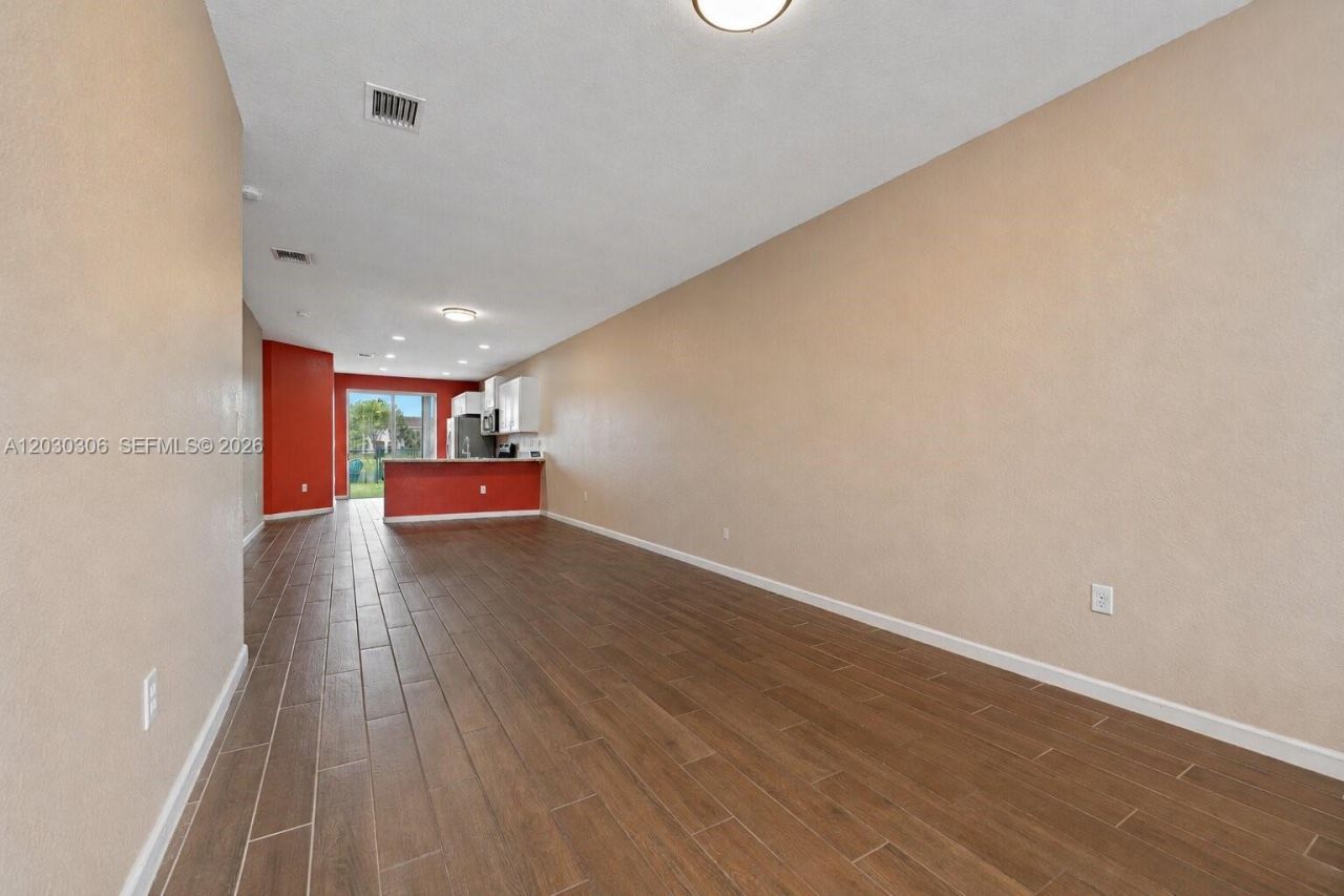 2390 SE 15th St , Homestead, FL 33035 Photo