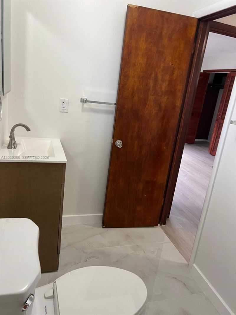 321 SW 71st Ave , Unit 2, Miami, FL 33144 Photo