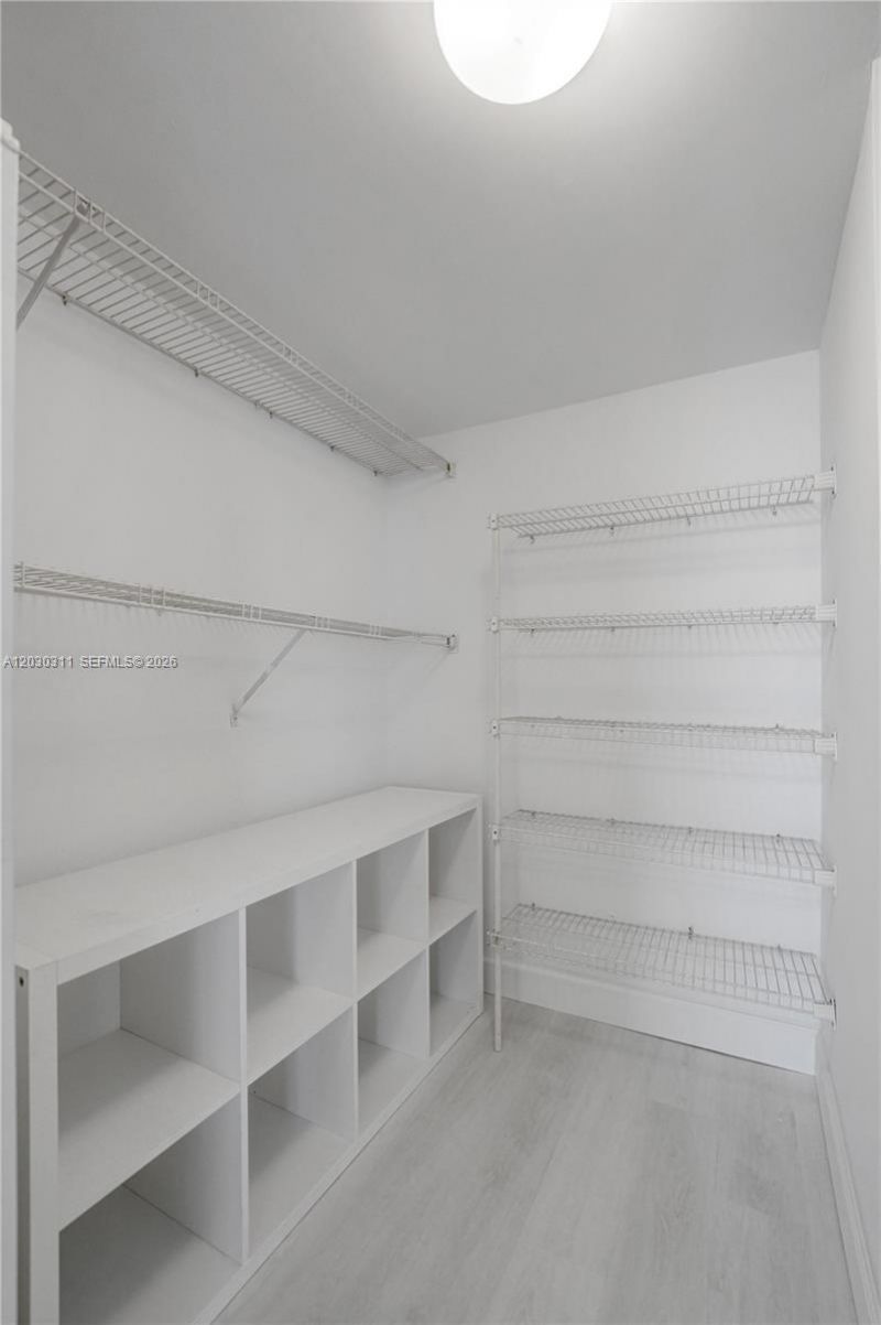 19707 Turnberry Way , Unit 16C, Aventura, FL 33180 Photo