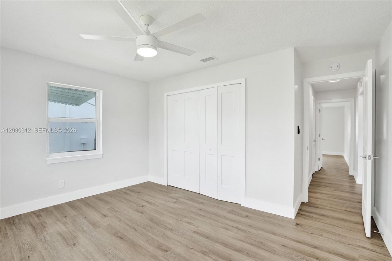 240 NW 25th Ct, Pompano Beach, FL 33064 Photo