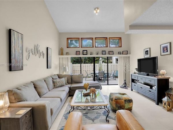 1400 NW 9th Ave , Unit C-18, Boca Raton, FL 33486