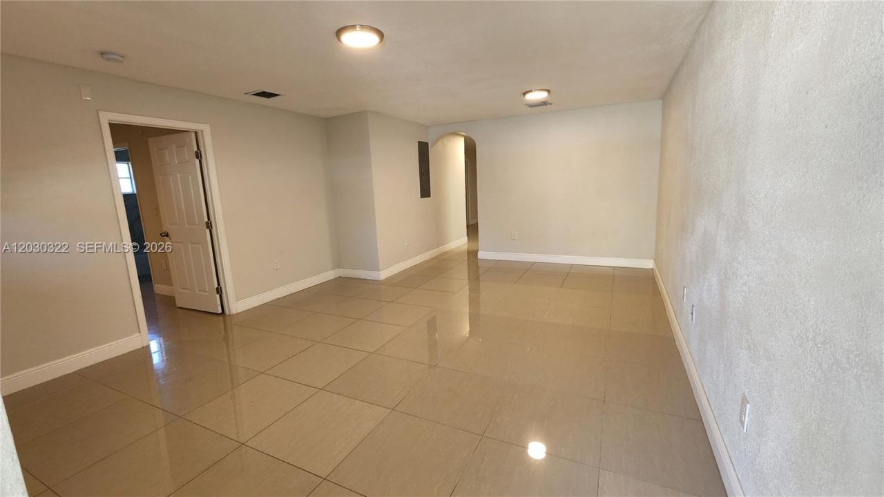 10372 NW 10th Ave , Unit 10372, Miami, FL 33150 Photo