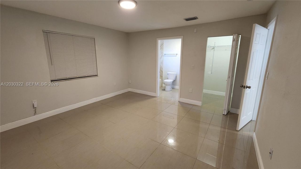 10372 NW 10th Ave , Unit 10372, Miami, FL 33150 Photo