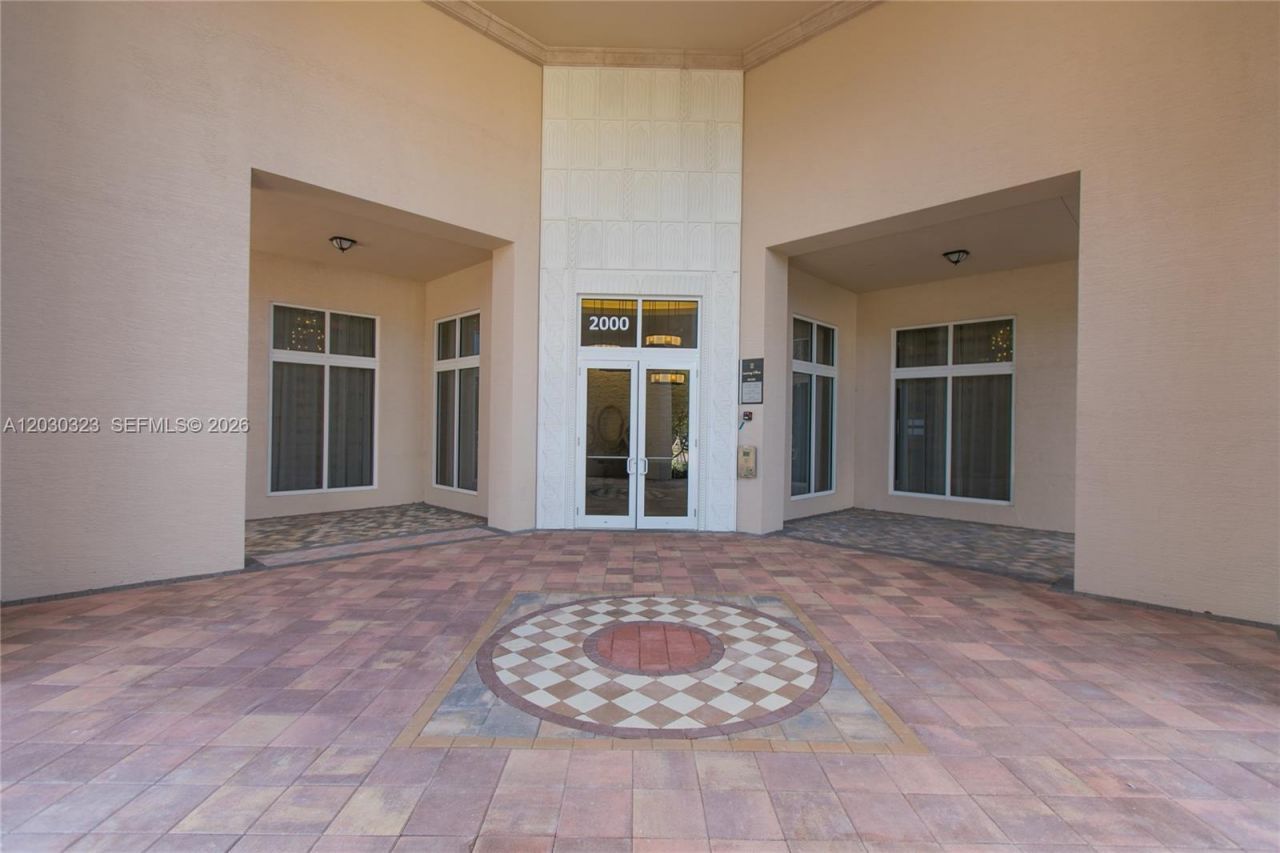 2000 Salzedo Street , Unit PH13, Coral Gables, FL 33134 Photo
