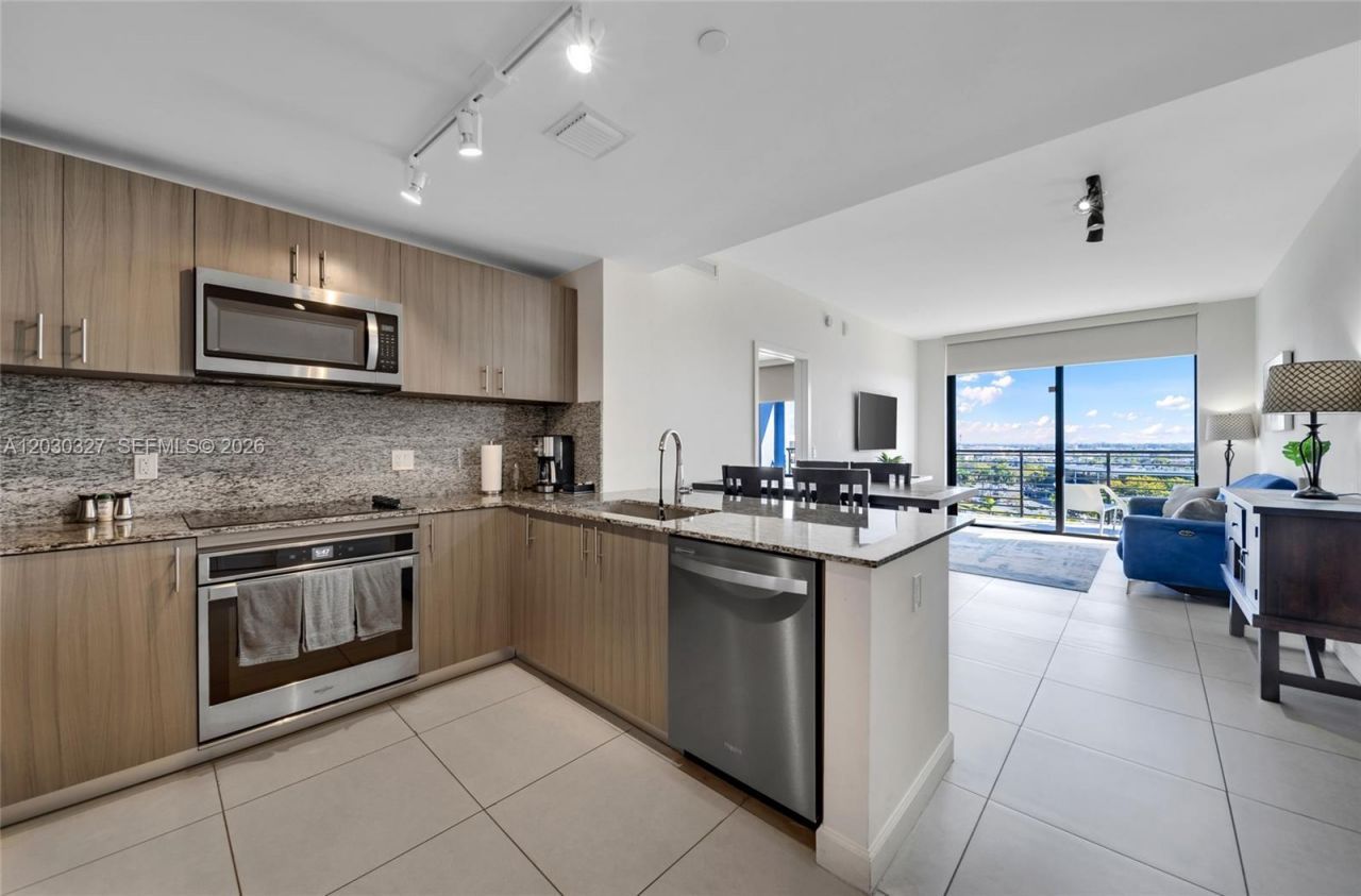 5350 NW 84th Ave , Unit 903, Doral, FL 33166 Photo