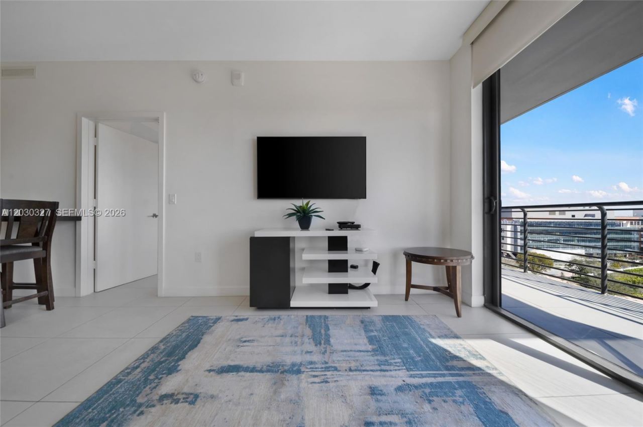 5350 NW 84th Ave , Unit 903, Doral, FL 33166 Photo
