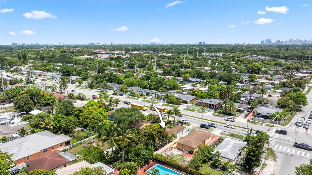 579 NW 119th St, Miami, FL 33168 Photo
