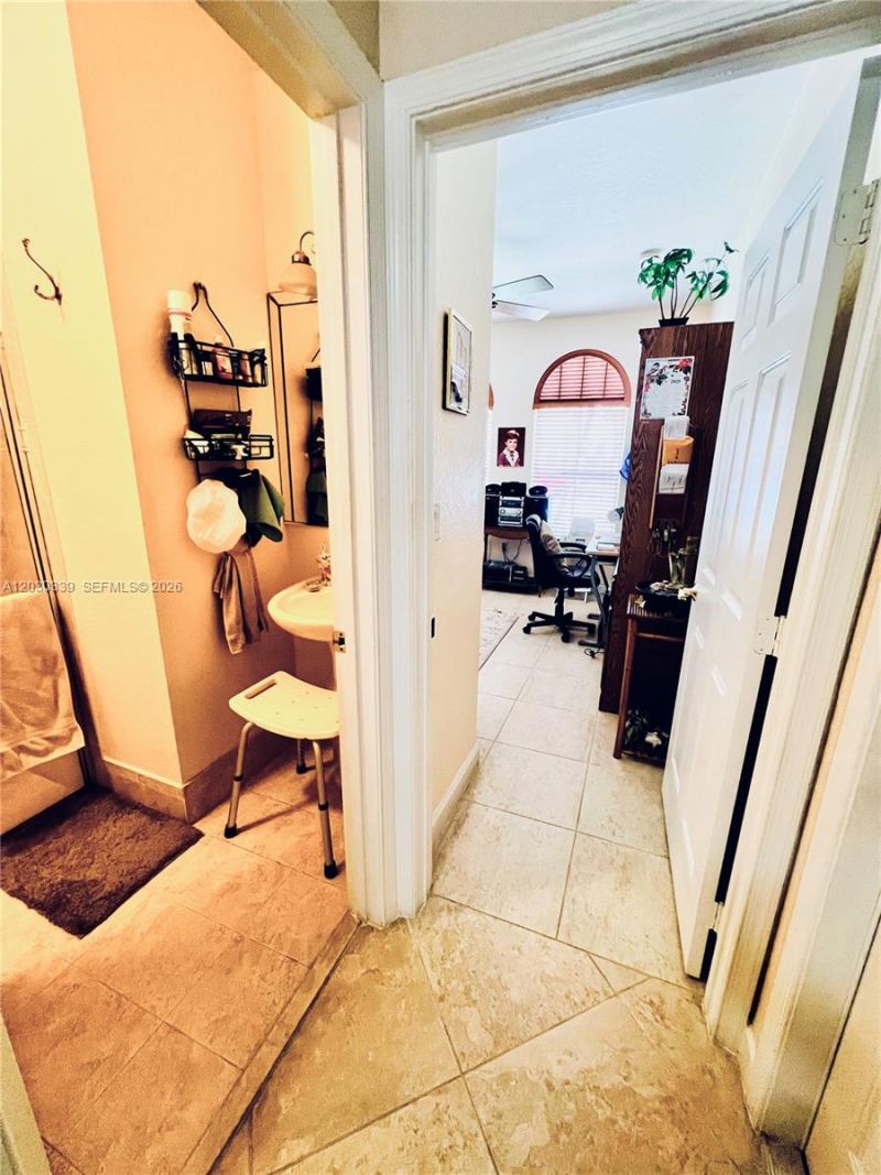 2499 SE 14th St , Homestead, FL 33035 Photo