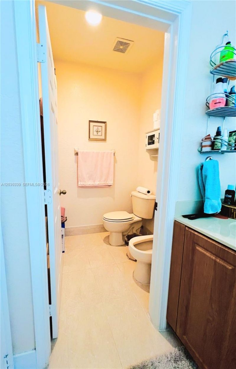 2499 SE 14th St , Homestead, FL 33035 Photo
