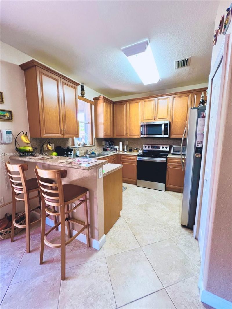 2499 SE 14th St , Homestead, FL 33035 Photo