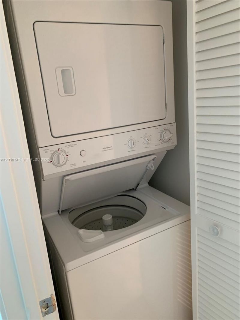 1111 SW 1st Ave , Unit 1815-N, Miami, FL 33130 Photo