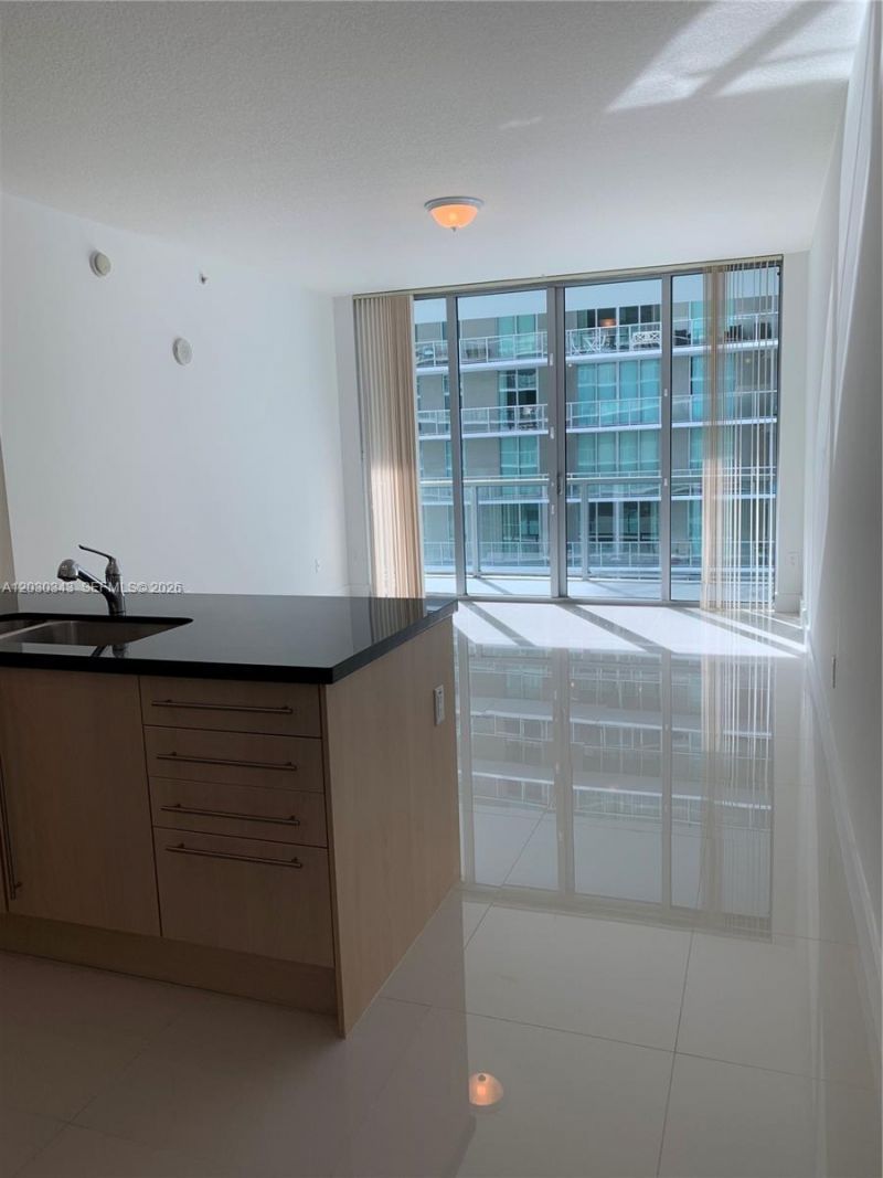 1111 SW 1st Ave , Unit 1815-N, Miami, FL 33130 Photo