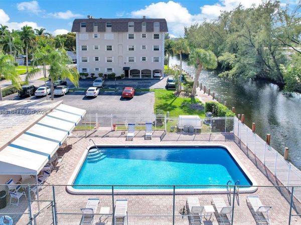 5911 NE 14th Ln, Unit 205S, Fort Lauderdale, FL 33334