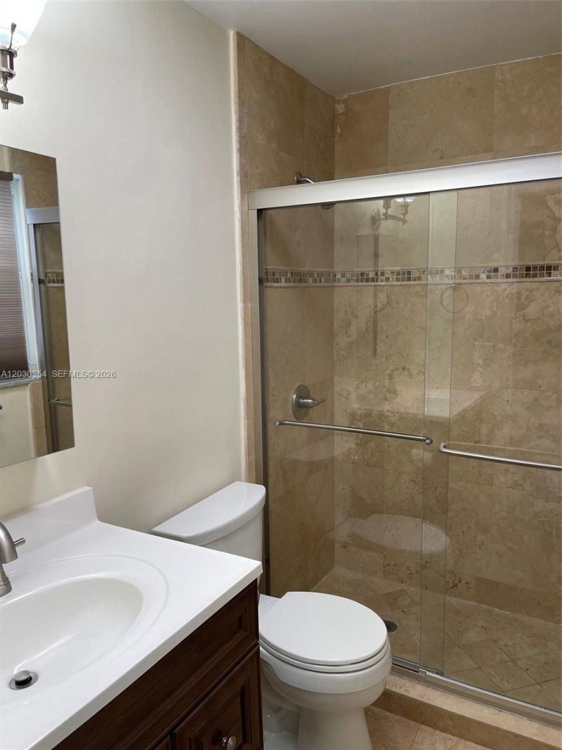 5911 NE 14th Ln, Unit 205S, Fort Lauderdale, FL 33334 Photo