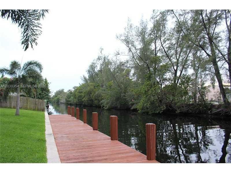 5911 NE 14th Ln, Unit 205S, Fort Lauderdale, FL 33334 Photo