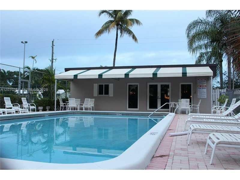 5911 NE 14th Ln, Unit 205S, Fort Lauderdale, FL 33334 Photo