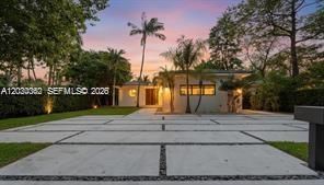 550 S Shore Dr , Miami Beach, FL 33141 Main Photo