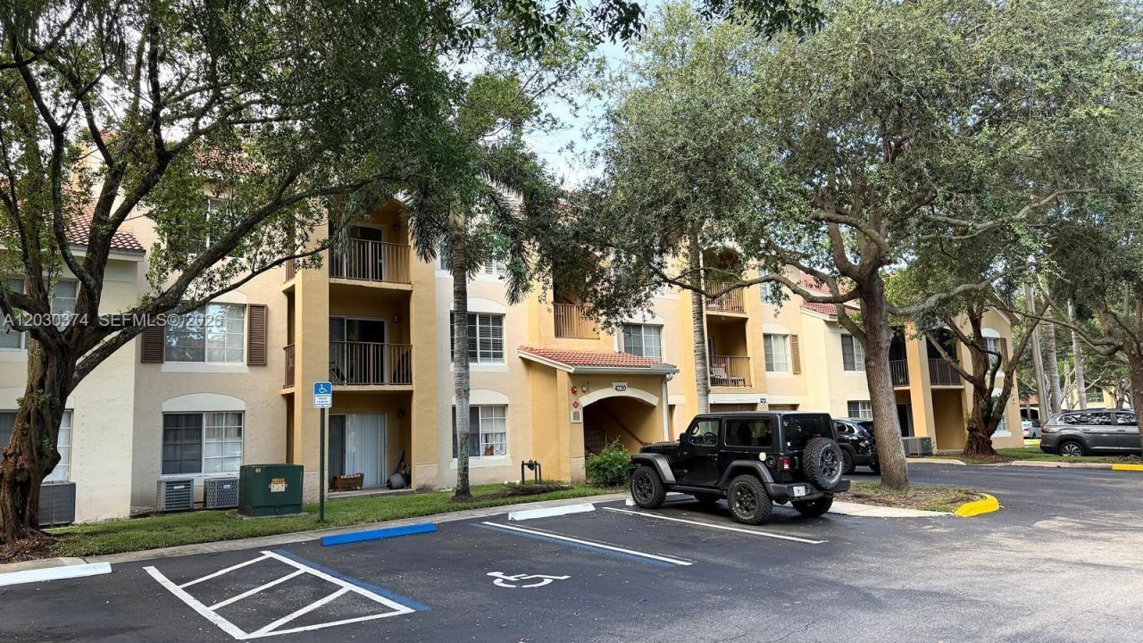 4220 San Marino Blvd , Unit 303, West Palm Beach, FL 33409 Main Photo