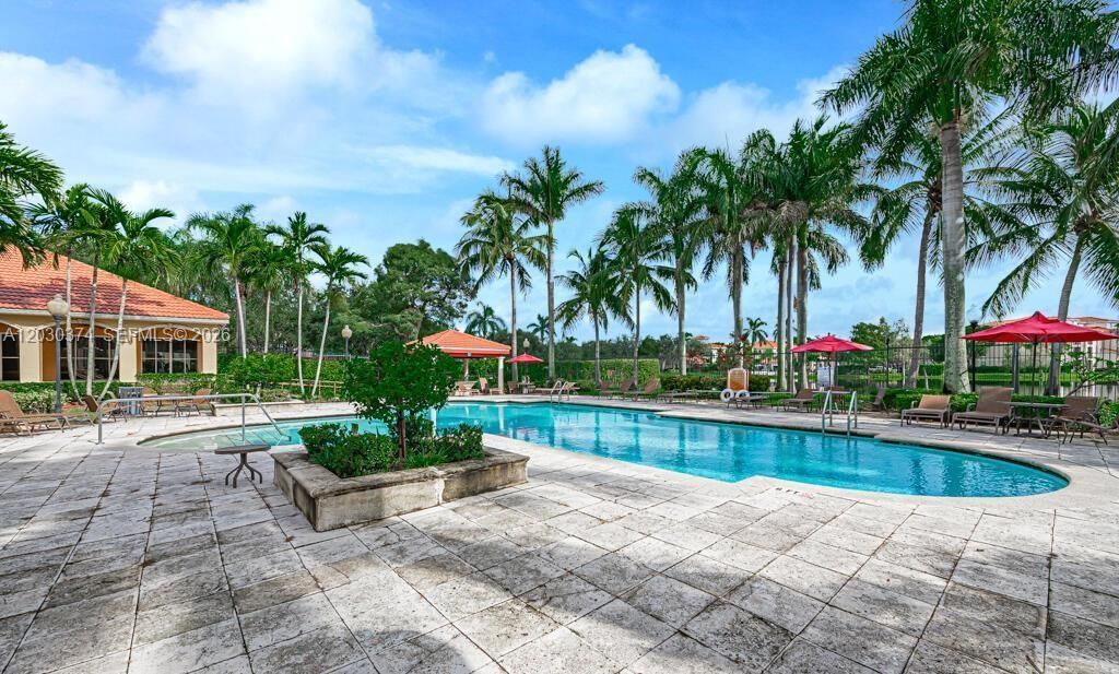 4220 San Marino Blvd , Unit 303, West Palm Beach, FL 33409 Photo
