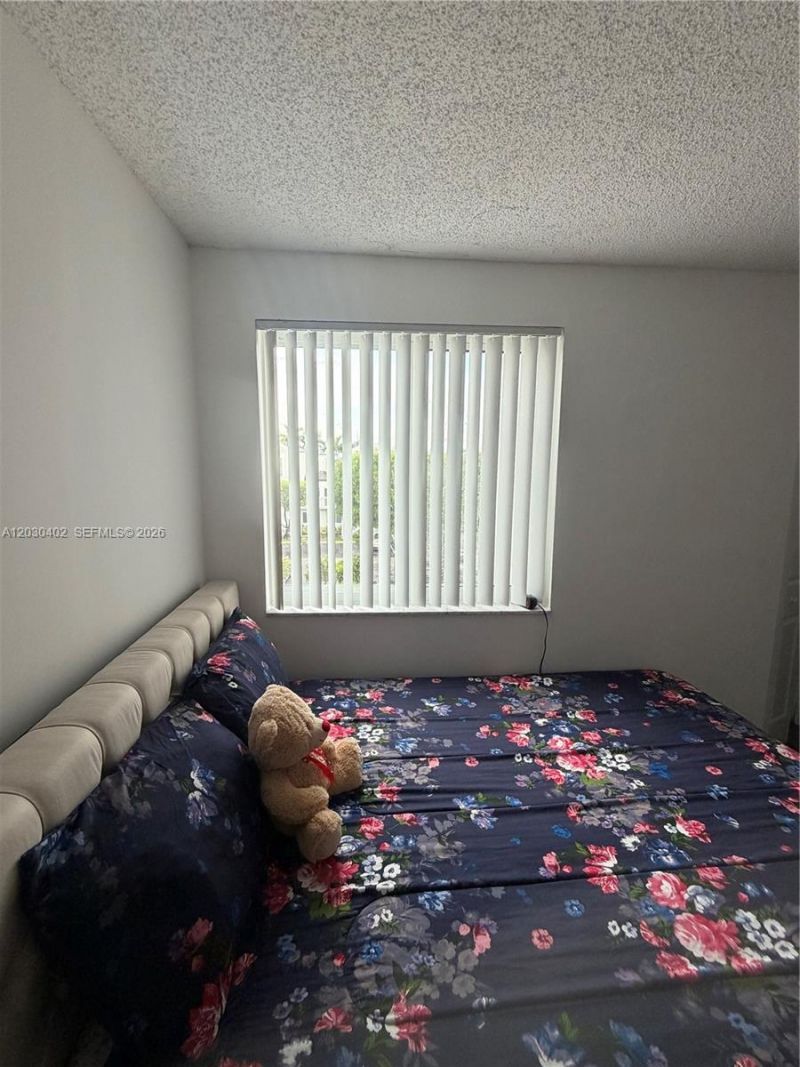 675 NW 85th Ct , Unit 8-207, Miami, FL 33126 Photo