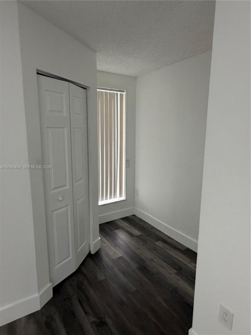 675 NW 85th Ct, Unit 8-207, Miami, FL 33126 Photo
