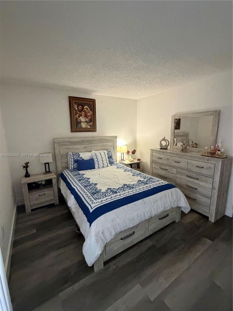 675 NW 85th Ct , Unit 8-207, Miami, FL 33126 Photo