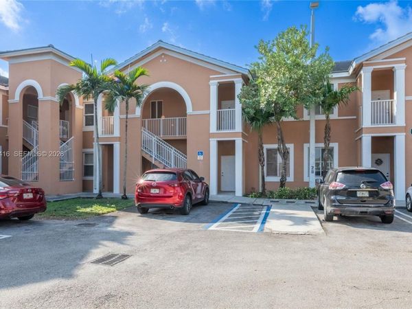7200 NW 177th St , Unit 109-7, Hialeah, FL 33015