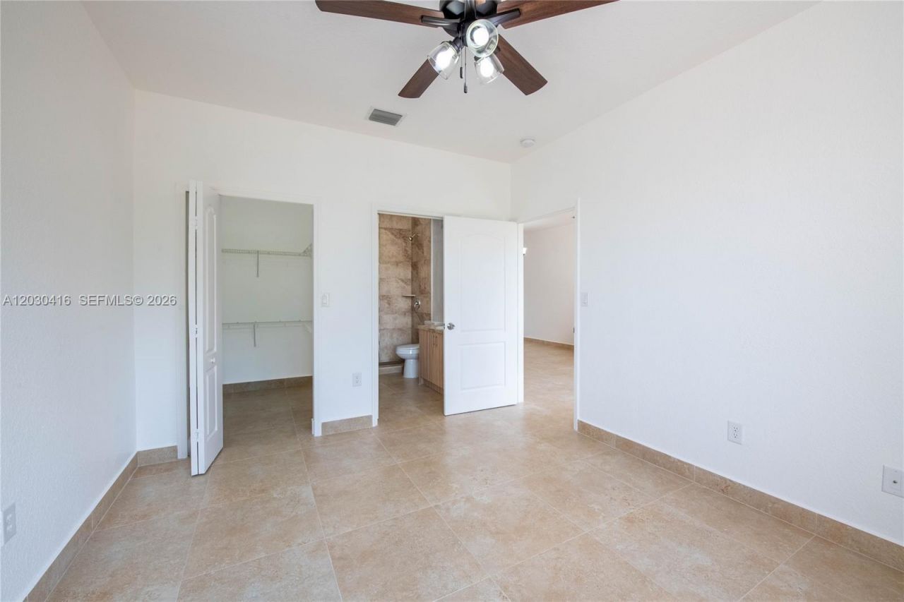 7200 NW 177th St , Unit 109-7, Hialeah, FL 33015 Photo
