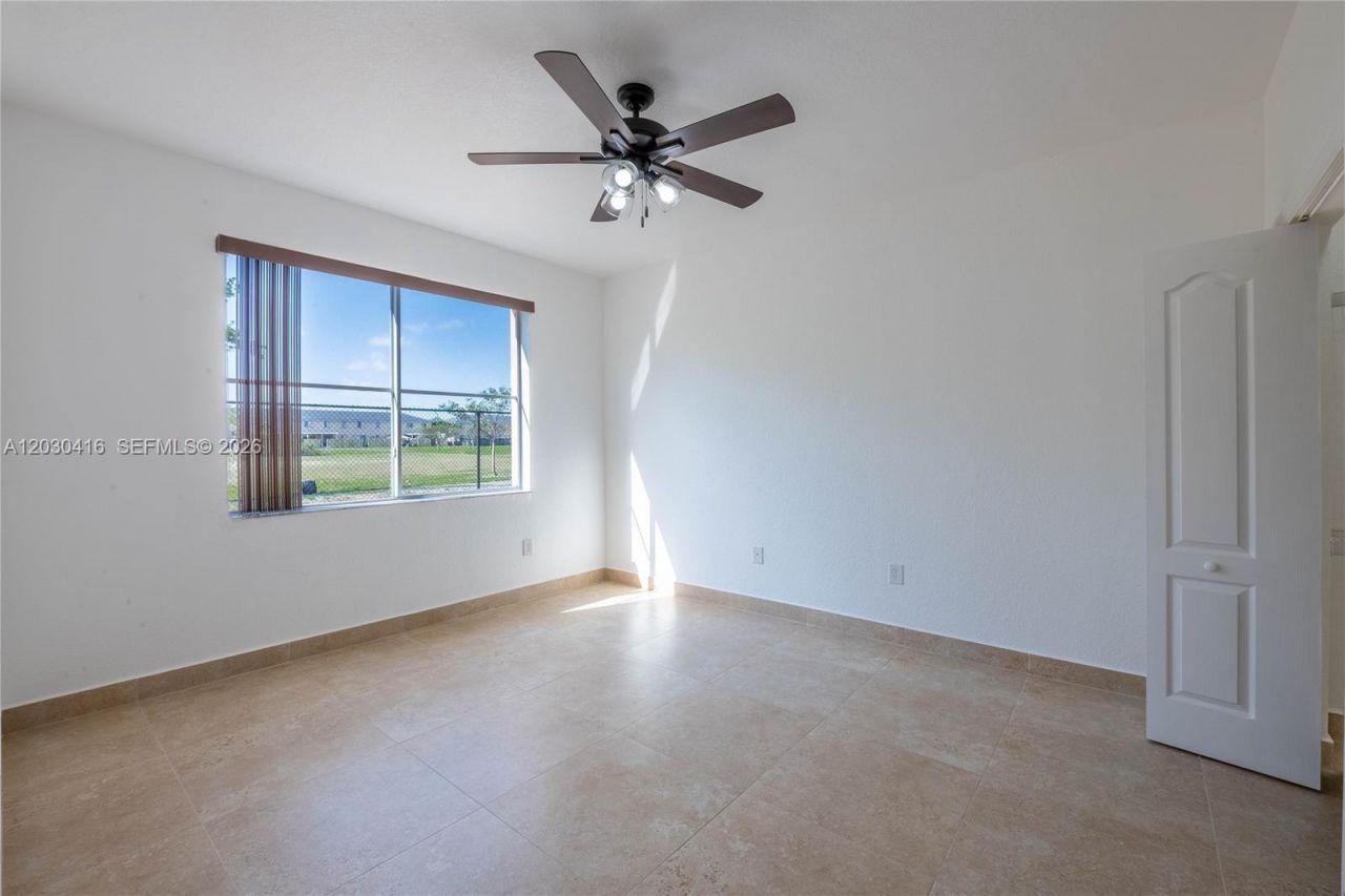 7200 NW 177th St , Unit 109-7, Hialeah, FL 33015 Photo