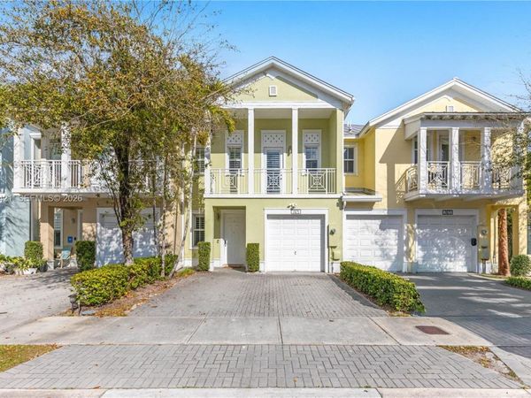 7475 NW 116th Ave , Doral, FL 33178