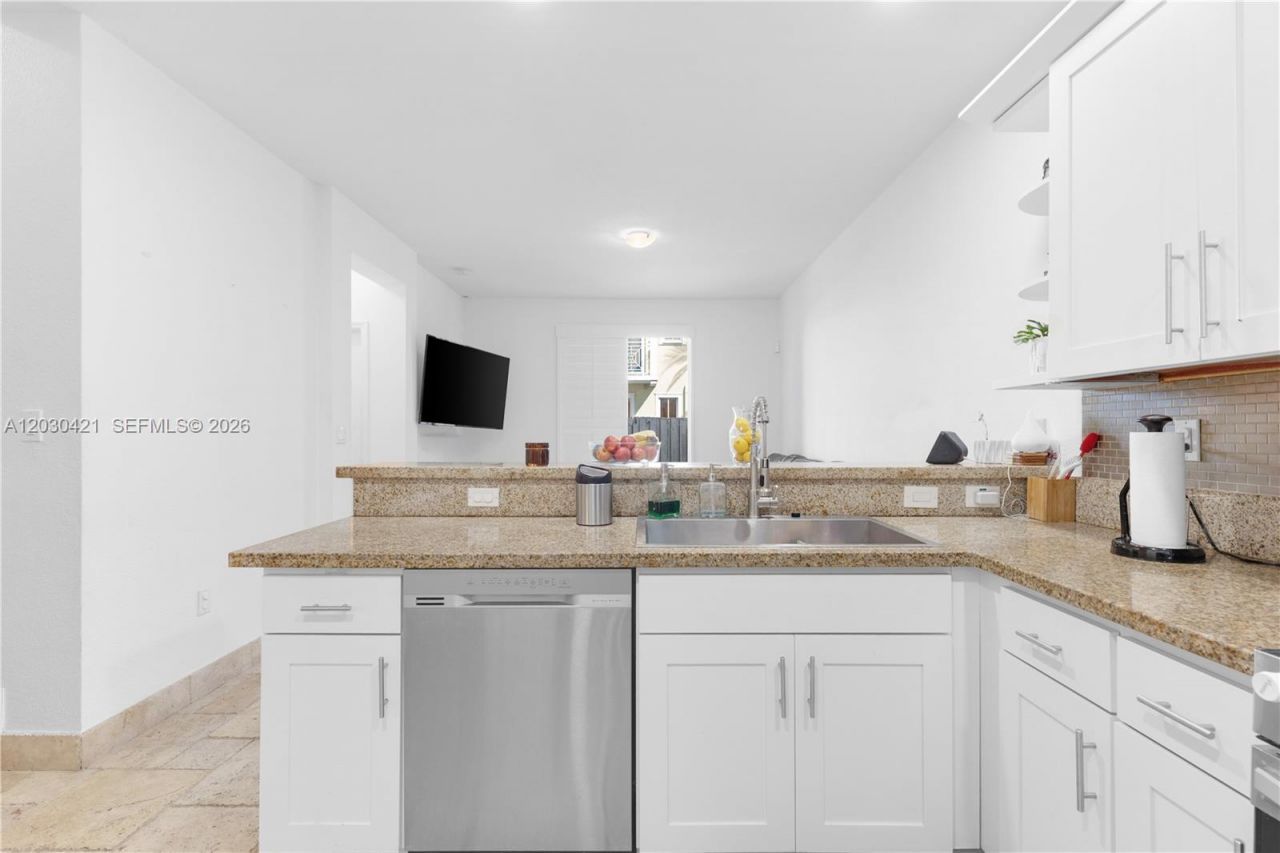 7475 NW 116th Ave , Doral, FL 33178 Photo