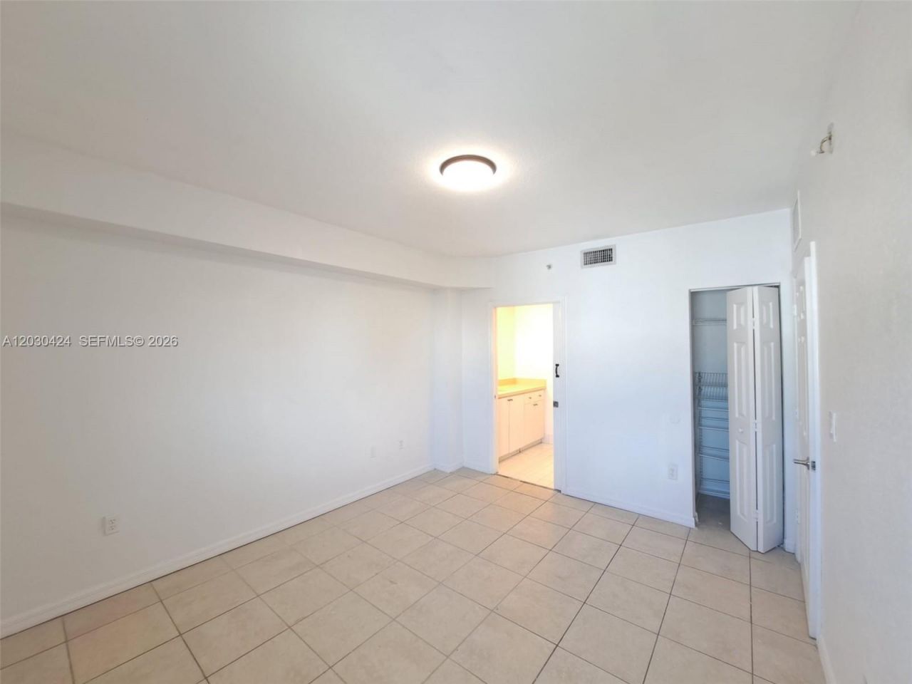 120 SW 8th Ave, Unit 903, Miami, FL 33130 Photo
