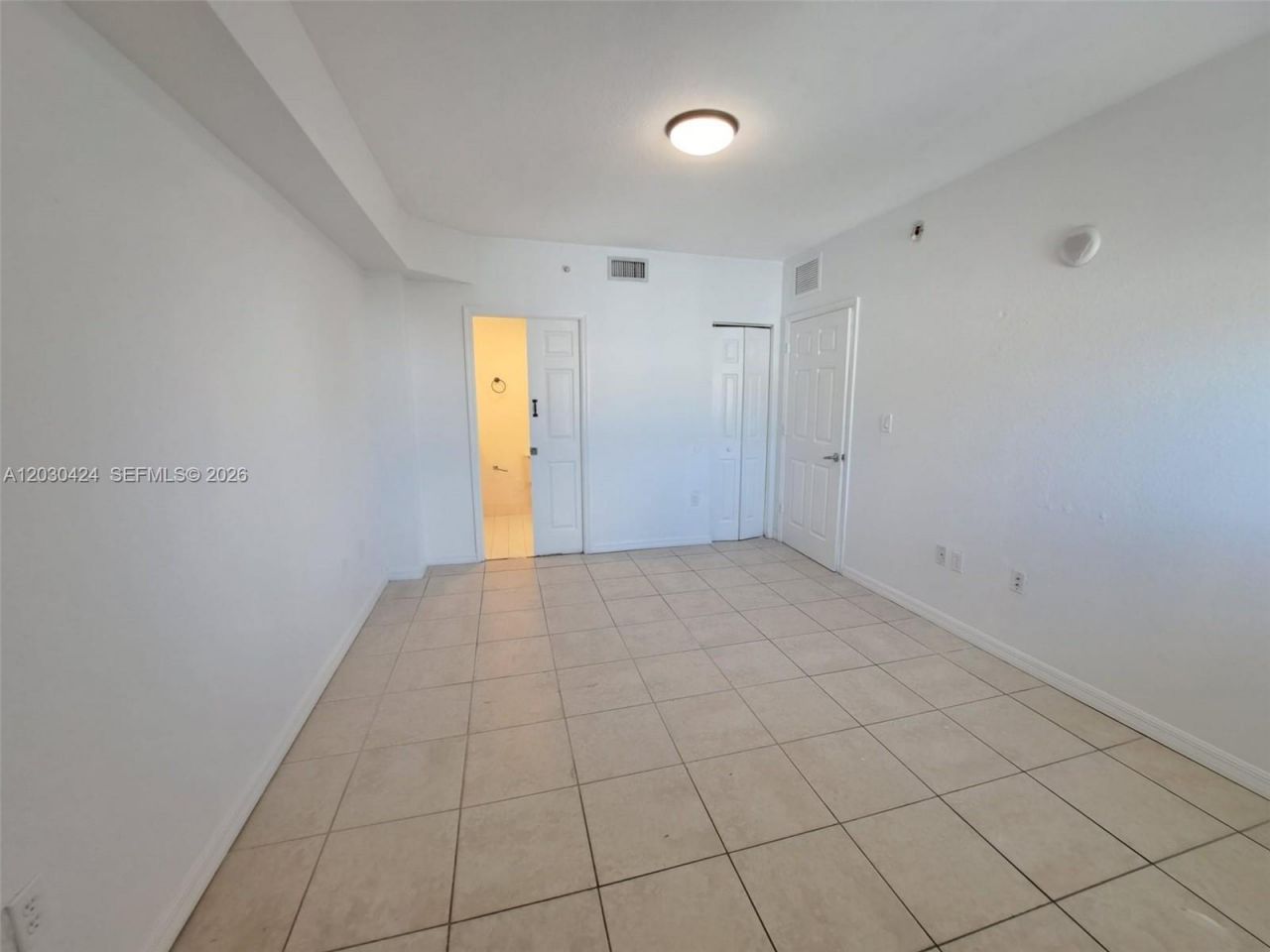 120 SW 8th Ave, Unit 903, Miami, FL 33130 Photo