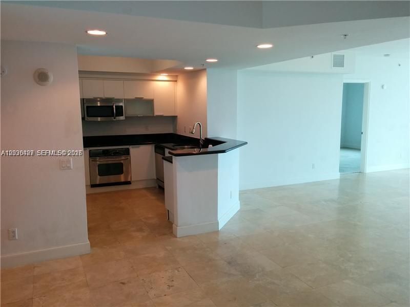 14951 Royal Oaks Ln, Unit 1104, North Miami, FL 33181 Photo