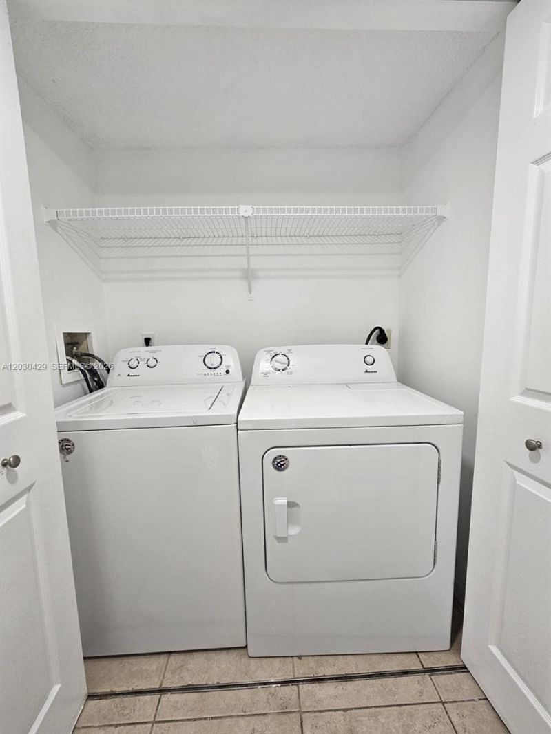15771 SW 106th Ter, Unit 204, Miami, FL 33196 Photo