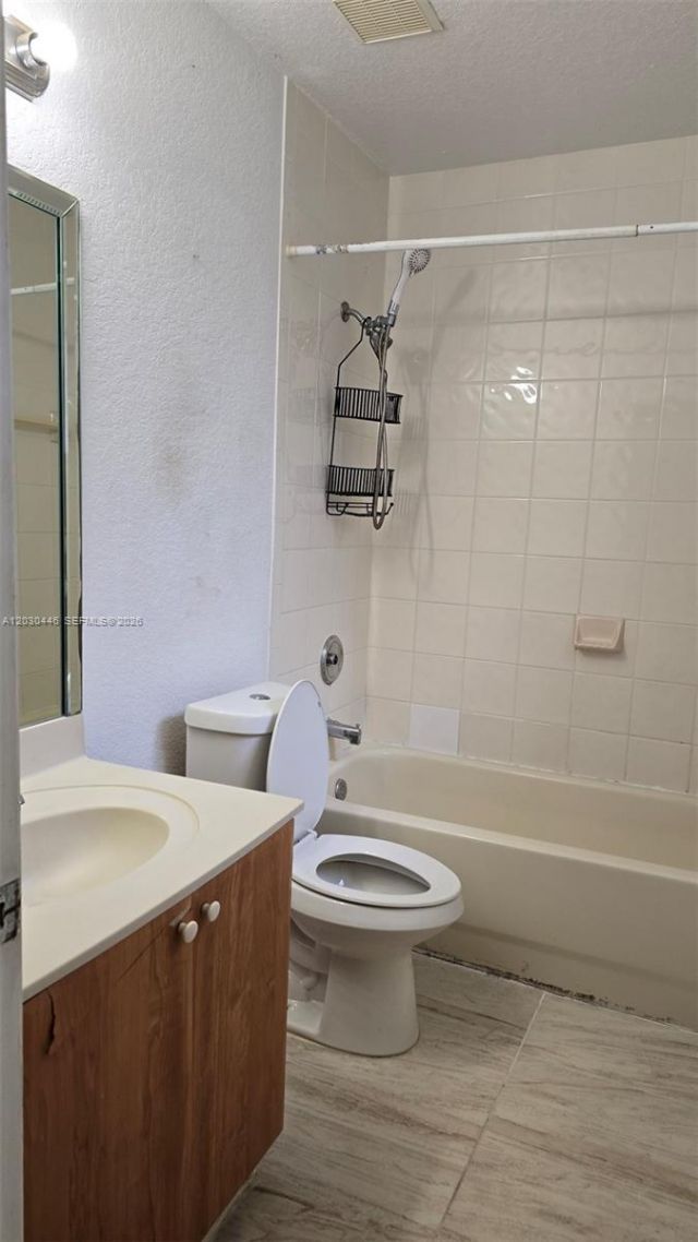 671 SW 10th St , Florida City, FL 33034 Photo