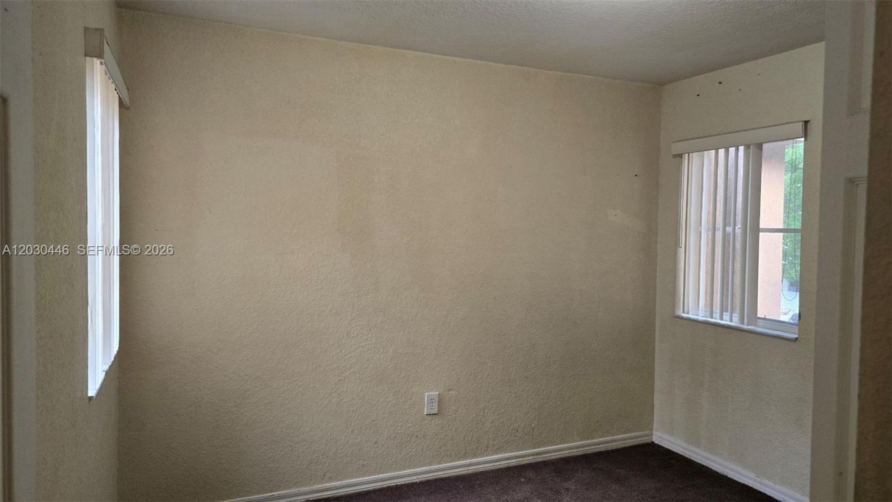 671 SW 10th St , Florida City, FL 33034 Photo