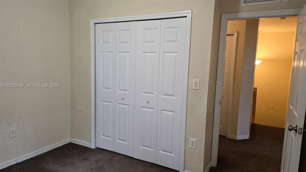 671 SW 10th St , Florida City, FL 33034 Photo