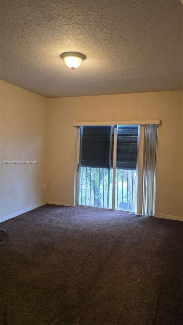 671 SW 10th St , Florida City, FL 33034 Photo