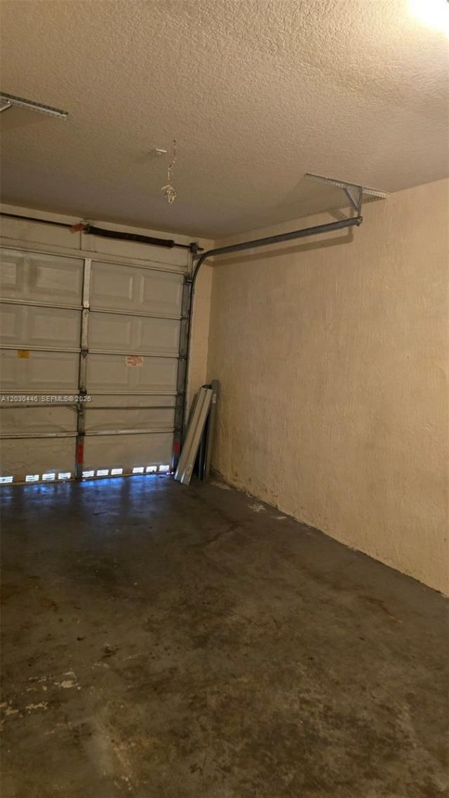 671 SW 10th St , Florida City, FL 33034 Photo