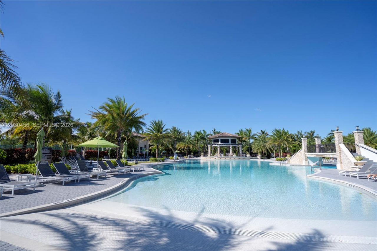 10620 NW 88 St , Unit 216, Doral, FL 33178 Photo