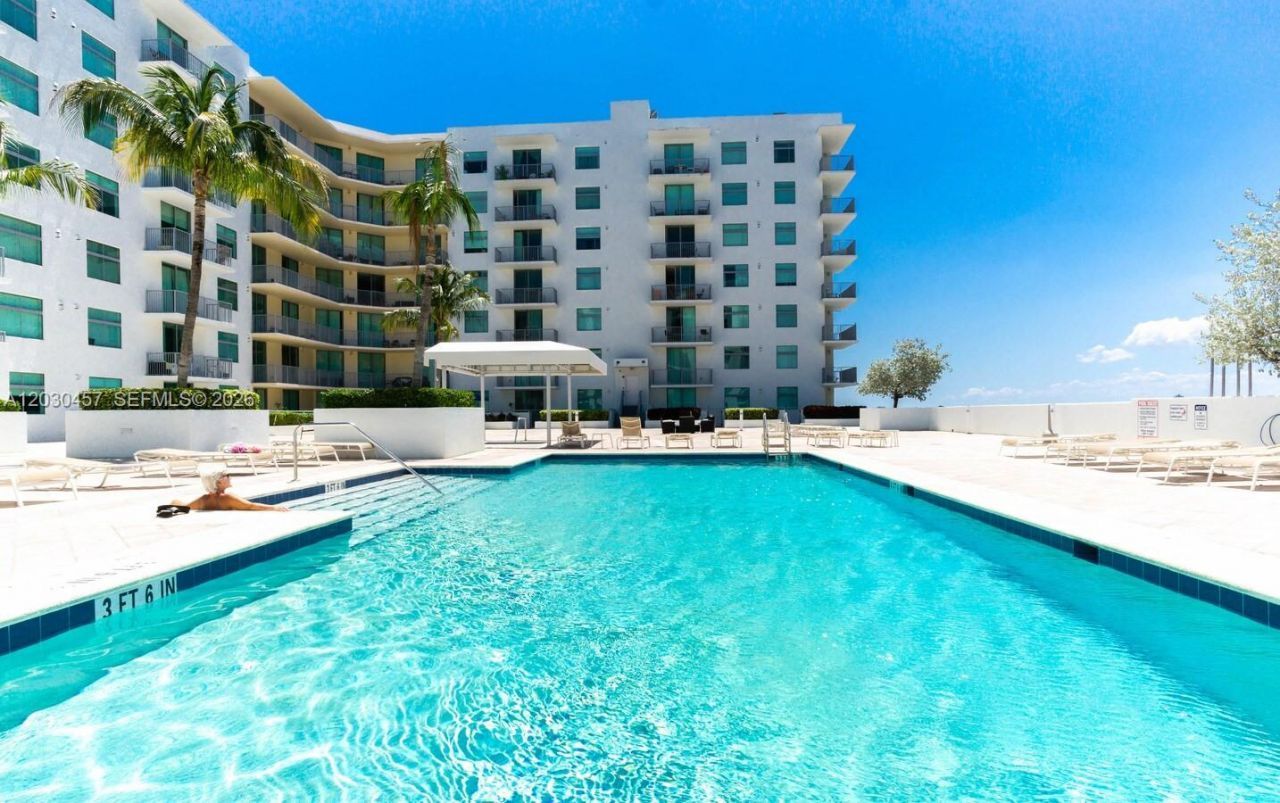 140 S Dixie Hwy , Unit 716, Hollywood, FL 33020 Photo