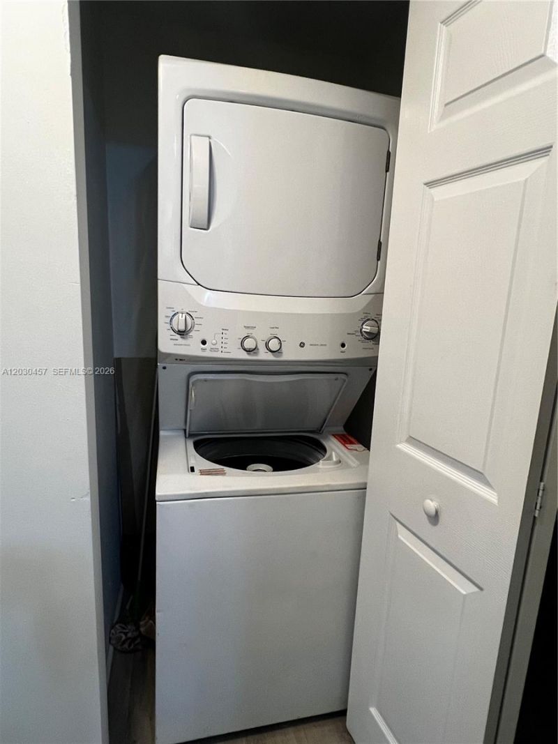 140 S Dixie Hwy , Unit 716, Hollywood, FL 33020 Photo