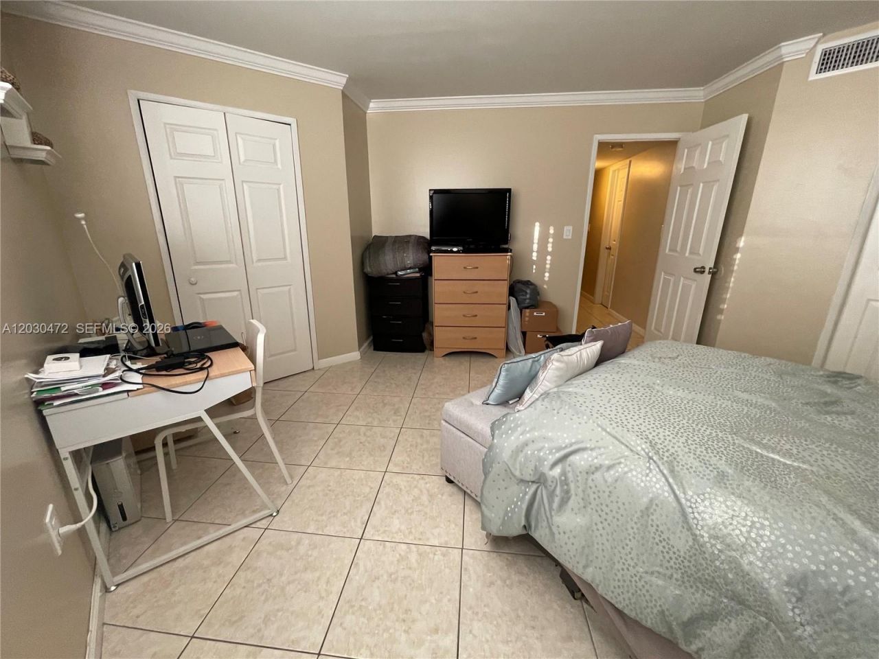 9711 Fontainebleau Blvd , Unit D203, Miami, FL 33172 Photo